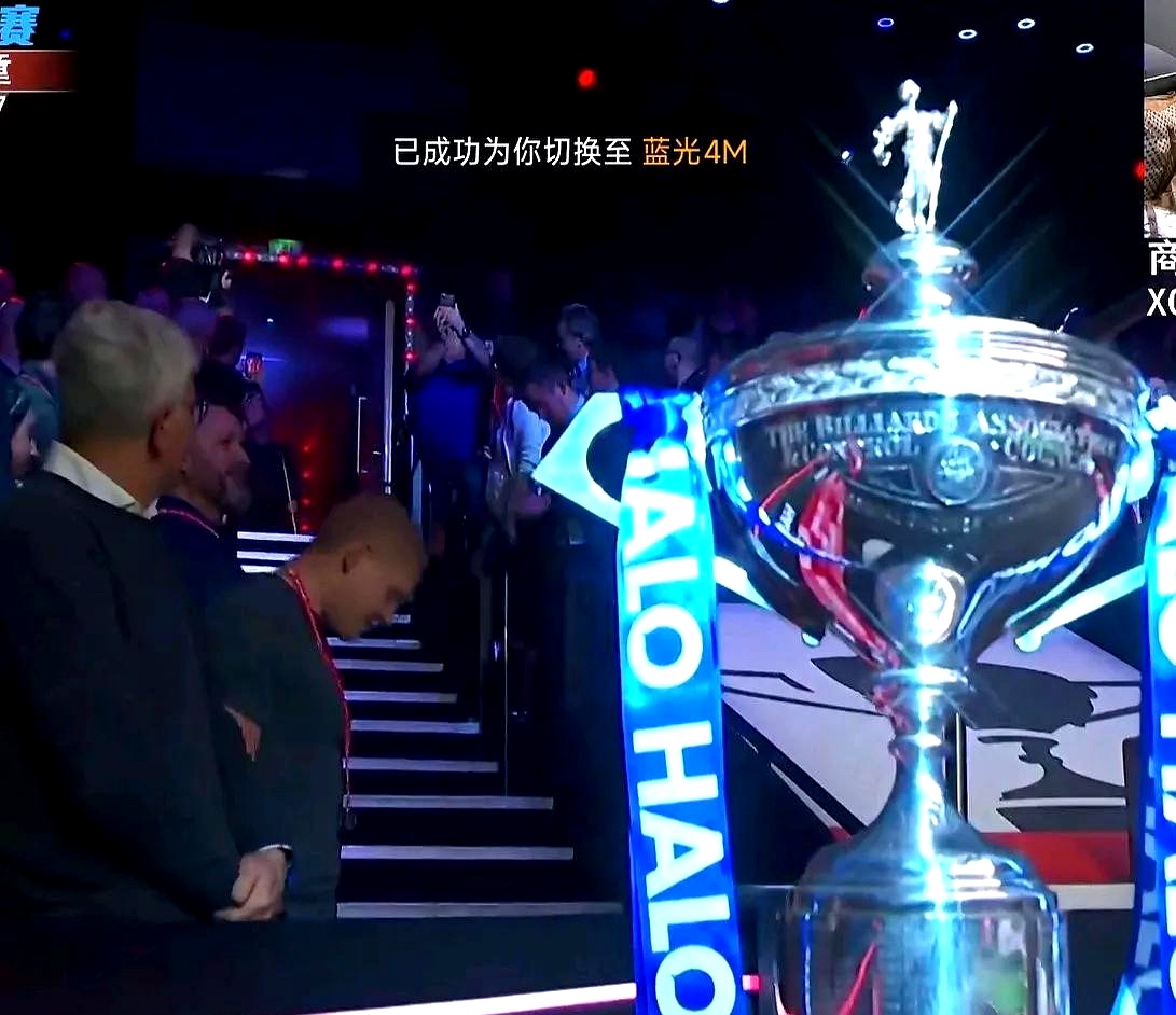 爱游戏体育官网-包含Ning重返赛场，险胜首场状态出色，皇家马德里观众沸腾！全场沸腾不已的词条-爱游戏体育官网