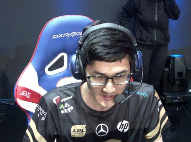 爱游戏官网网页版入口-RNG前途光明！，Karsa新星夺冠表现突出赛场气氛高涨-爱游戏官网网页版入口