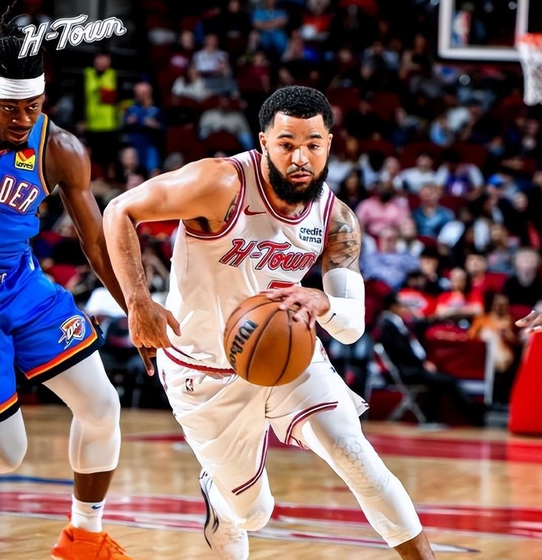 爱游戏app-关于关键时刻NBA常规赛传出新动向；辽宁本钢造点机会；管理层表态：赛场秩序良好；赛季目标并未改变的信息-爱游戏app